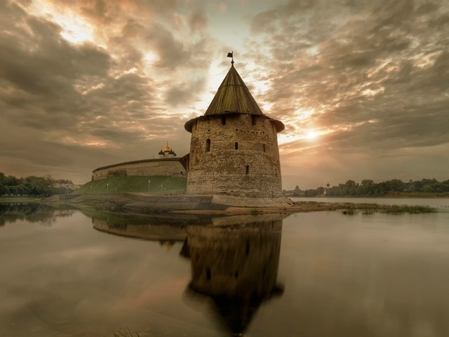 Крепость в Пскове Россия