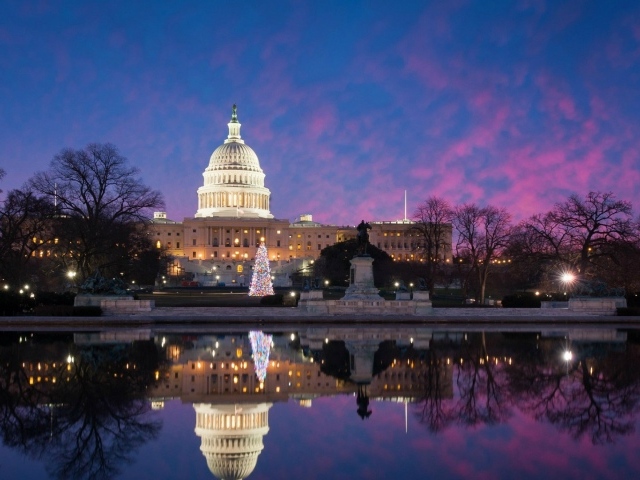 Здание конгресса в Вашингтоне