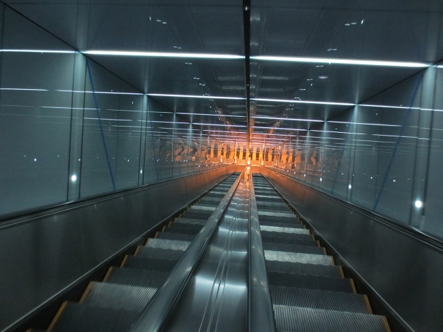 Эскалатор в торговом центре