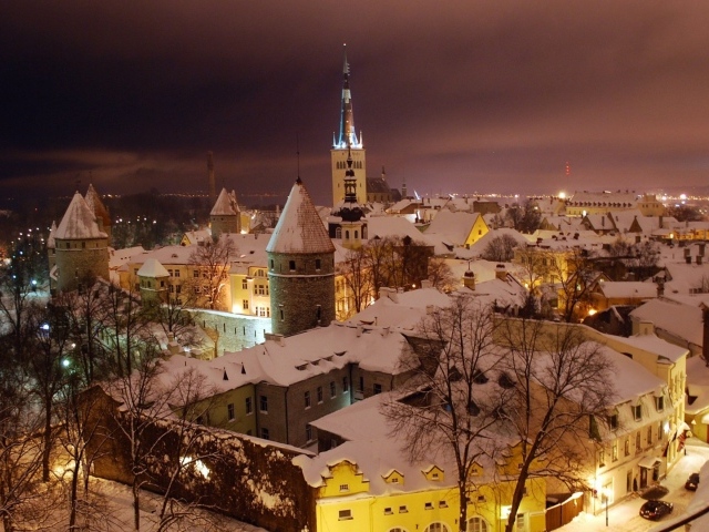 Вечерний город Таллинн