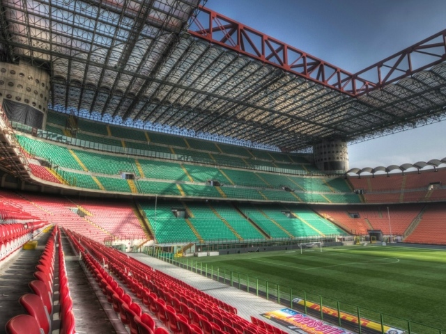 Миланский стадион Сан-Сиро
