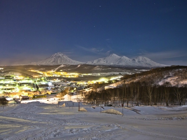 Ночной город на Камчатке