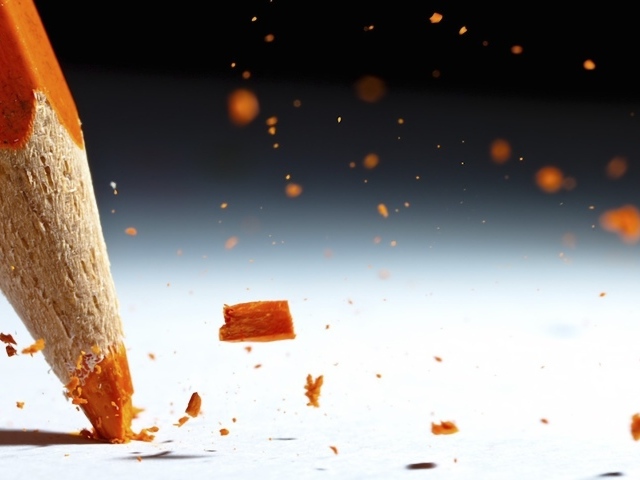 Крупный план оранжевого карандаша