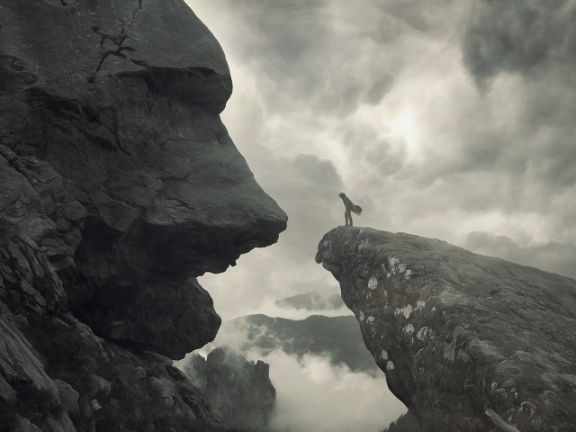 Лицом к лицу с камнем