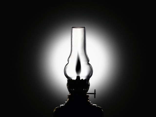 Керосиновая лампа