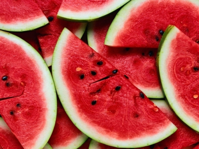 Ломтики спелого арбуза, фон