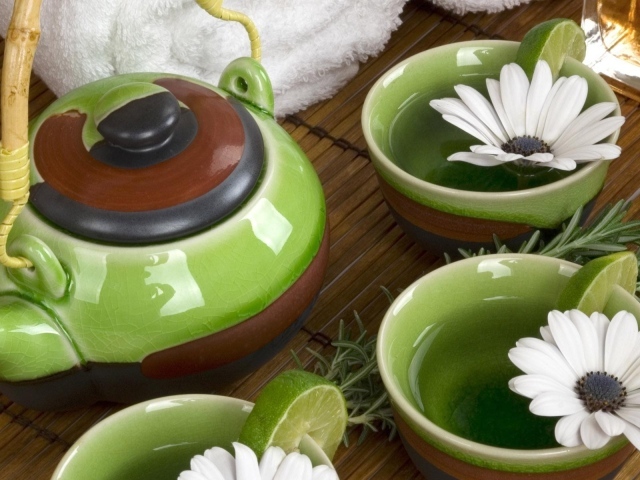 Зеленый чай с жасмином и лаймом