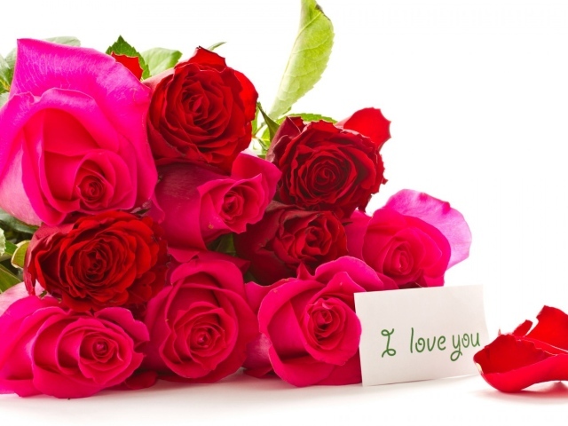 Букет красных роз для любимой на 8 марта
