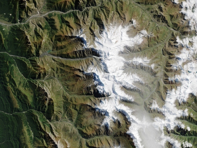 Фото гор из космоса