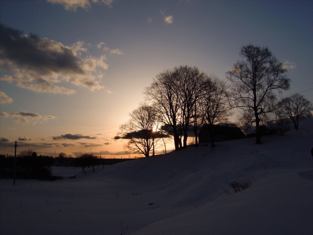 Зимний вечер в деревне