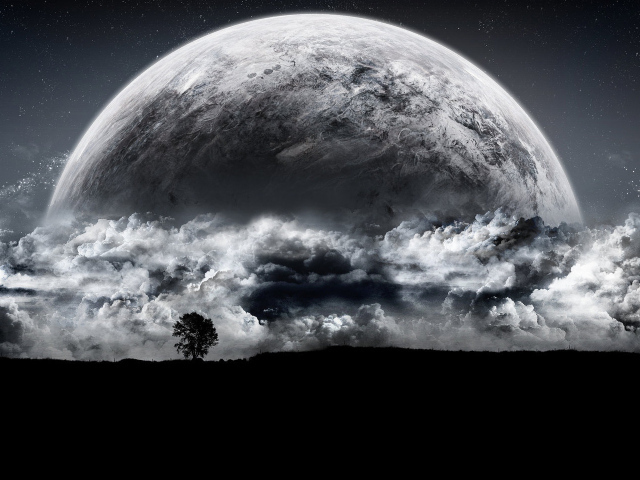 Планета висит на горизонте