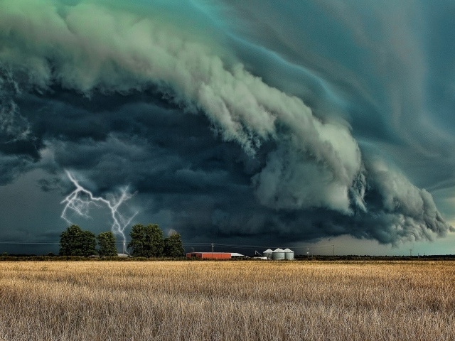 Буря в Гранд-Прери. Канада