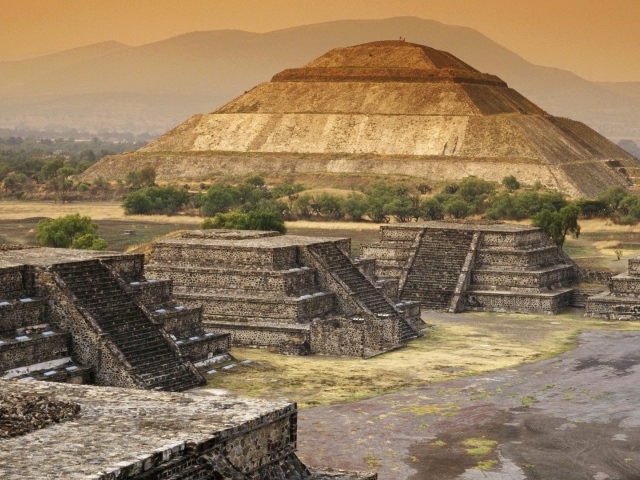 Пирамида Солнца. Теотиуакан, Мексика