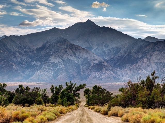 Гора Манзанар, Калифорния, США