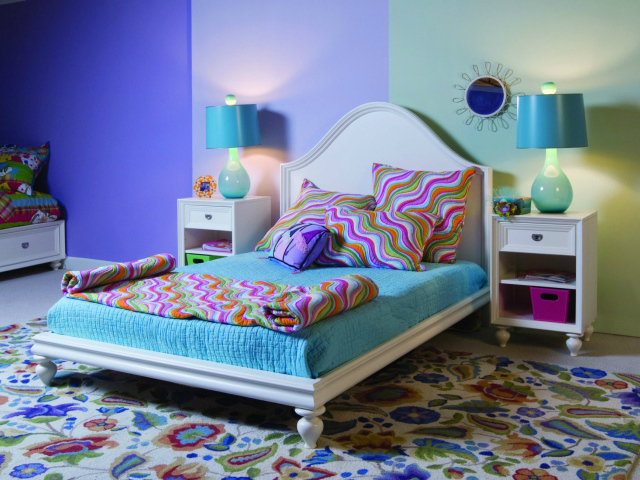 Цветная спальня