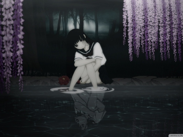 Девушка аниме грустит у воды