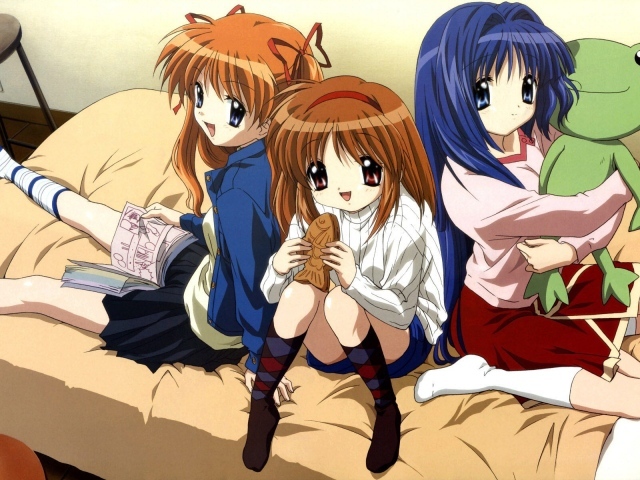 Подружки с игрушками сидят на кровати, аниме