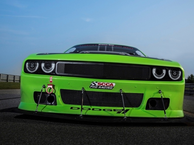 Спортивный Dodge Challenger SRT Trans-Am