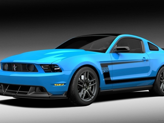Красивый голубой Ford Mustang на сером фоне