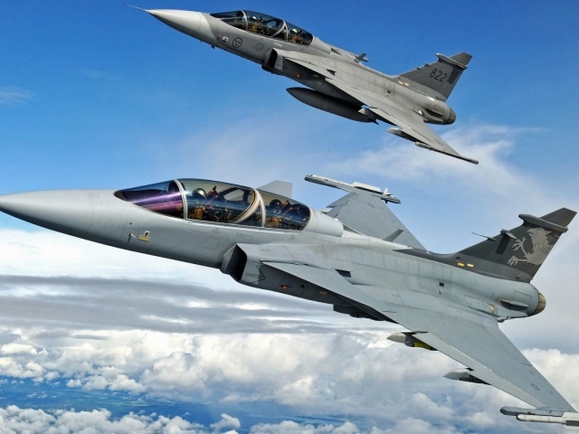 Истребители JAS-39 Gripen, Швеция