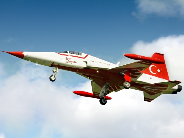 Истребитель турецких ВВС