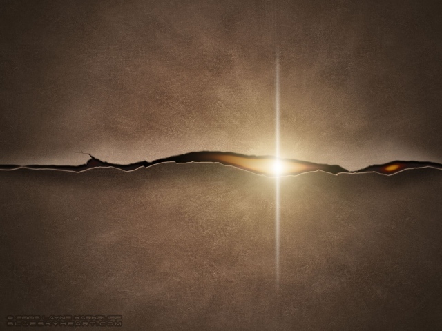 Трещина в ткани, коричневый фон