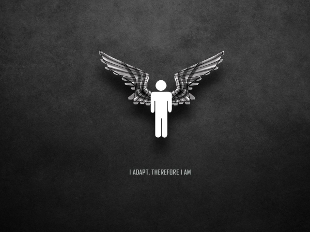 Фигурка человека с крыльями