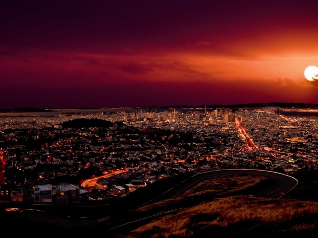 Большой ночной город в Аргентине