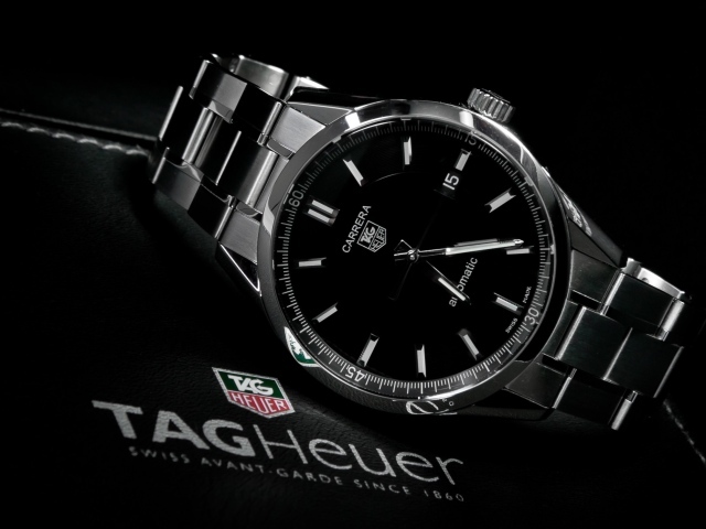 Черные люкс часы Карриера