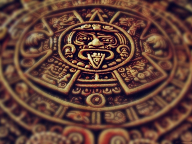 Каменная плита Ацтеков