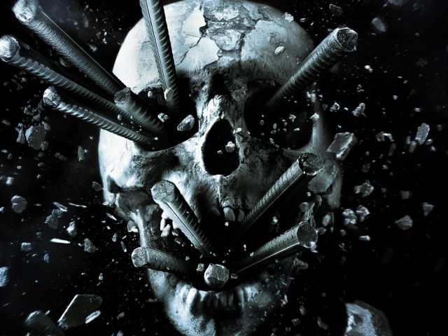 Железные прутья в черепе