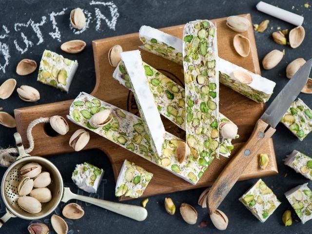 Турецкая халва с фисташками