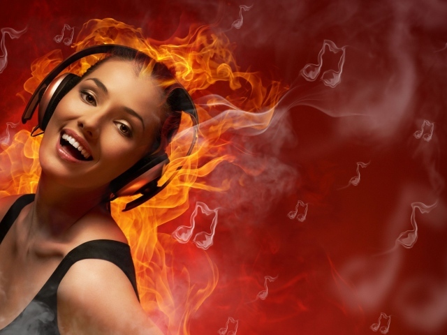 Девушка в огне слушает музыку