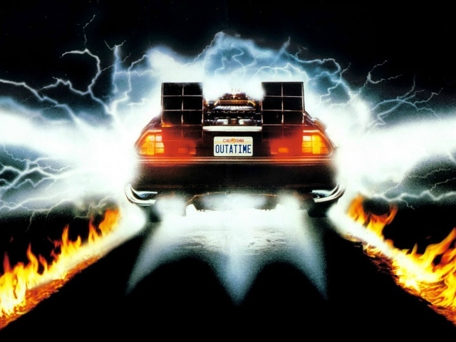Огненный след от автомобиля DeLorean