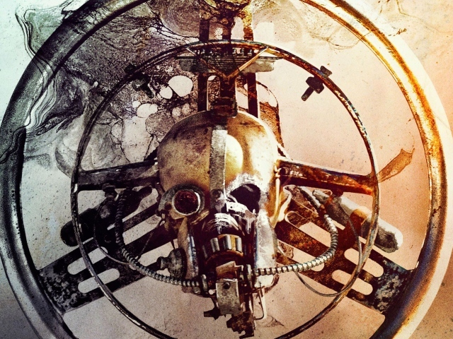 Тотем с черепом из фильма Мад Макс Дорога ярости