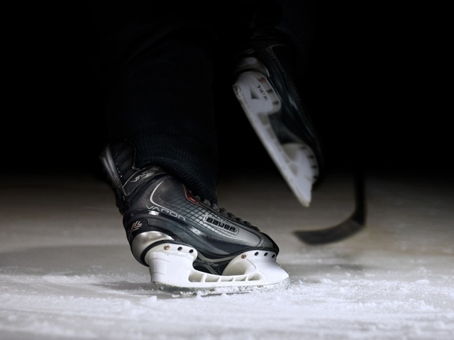 Коньки для хоккея на льду