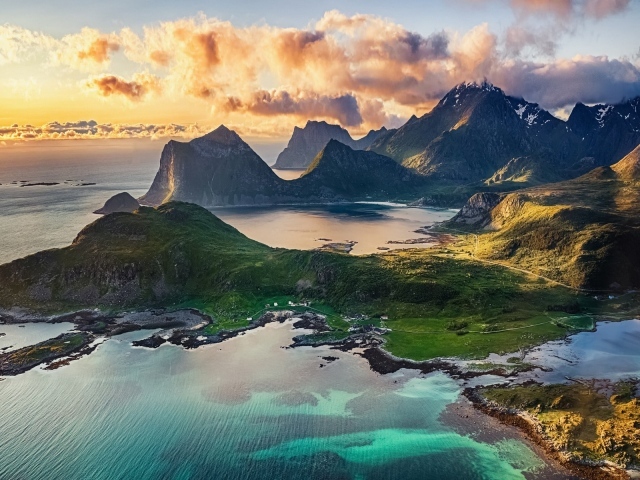 Сказочное побережье в Норвегии