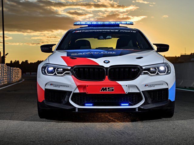 Служебный автомобиль BMW M5 MotoGP Safety Car, 2018