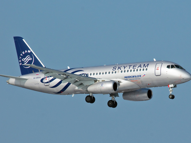 Пассажирский самолет авиакомпании Аэрофлот 