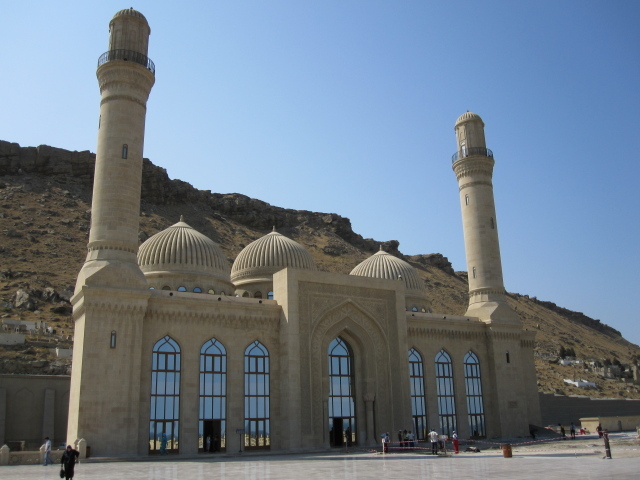 Мечеть Биби-Эйбат Баку 