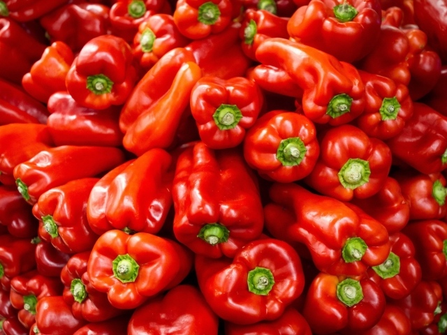 Красный сладкий перец крупным планом 