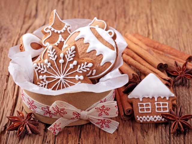 Новогоднее имбирное печенье с корицей
