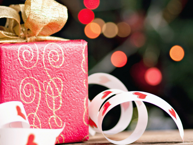 Красивый подарок ко Дню Влюбленных 