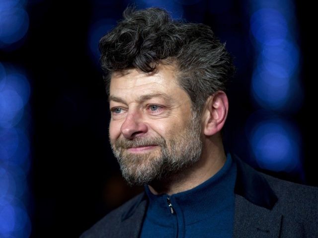 Английский актер Энди Серкис