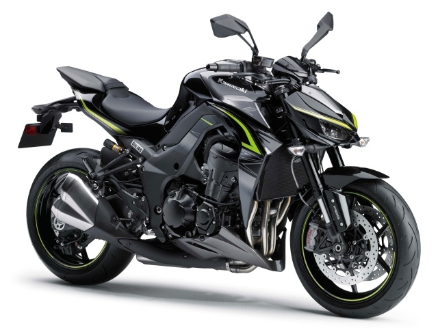 Стильный  черный мотоцикл Kawasaki Z1000R, 2017