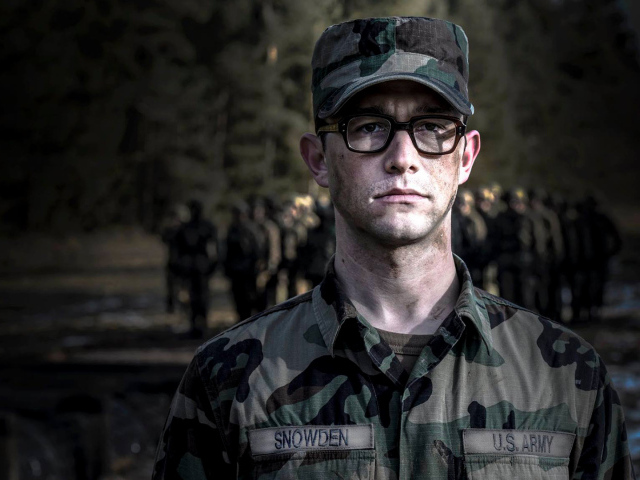 Актер Джозеф Гордон-Левитт  в фильме Сноуден 