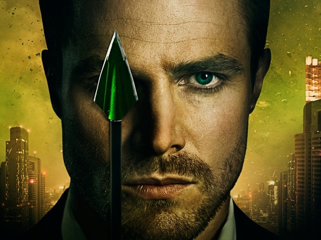 Актер Стивен Амелл в сериале Зеленая стрела 6 сезон