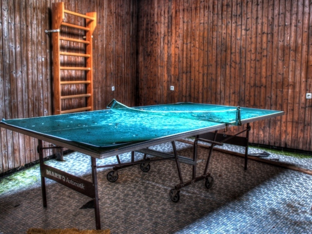 Синий стол для настольного тенниса 