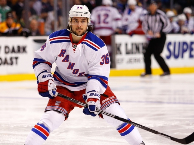Хоккеист Матс Цуккарелло игрок клуба Нью-Йорк Рейнджерс 