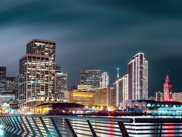 Красивый ночной город Сан - Франциско  